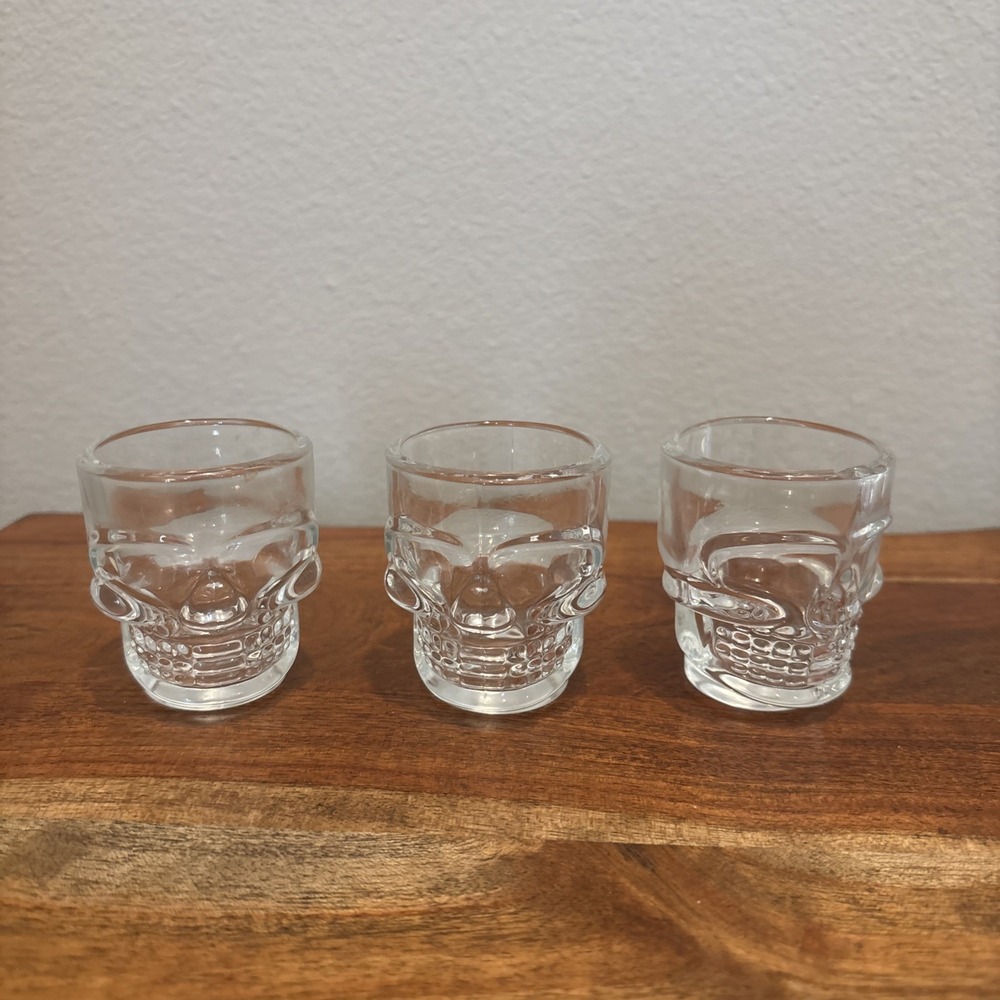 Crystal Head Vodka Skeleton Skull Head Shot Glasses Set of 3 Clear
